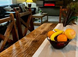 Top Property, Fishermen, Pool Passes, One Minute To The Hot Springs, Location Perfect, Amenity Rich, Pup Friendly, Discover An Exceptional Wyoming Stay, Thermopolis River Walk Home at Hot Springs State Park, 'Where Families and Fisherman Stay': Thermopolis şehrinde bir spa oteli