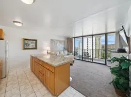 Oceanview Just Steps from Waikiki Beach 3007T1