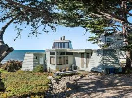 Oceanfront Cottage