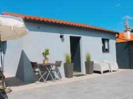 9min Metro to Downtown - couples&kids - free parking