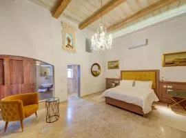 Ta' Karmenu - An 800 year old modernized gem, walking distance to Mdina