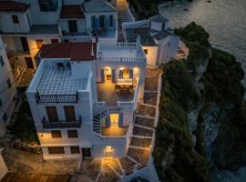 Villa Skopelita, beach hotel in Skopelos Town