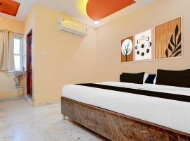 OYO TRIPAL SSS HOTEL, hotel v destinaci Pānchgaon