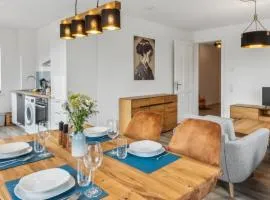 Familienfreundliches Apartment zwischen Potsdam und Berlin für 2-4 Personen - Parkplatz - Balkon - Voll ausgestattete Küche - WLAN - Ferienwohnung Nebelwiesen Stahnsdorf
