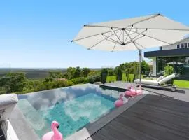 Coolum Beach Country Retreat