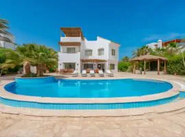 Villas with Private Pools in White Villas, El Gouna