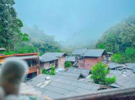 กินลมชมจันทร์ แม่กำปอง, khách sạn ở Ban Pok Nai