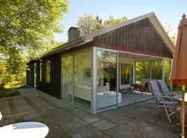 Cozy Home In Vejby With Wifi