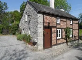 Holiday Home in Han-sur-Lesse near Caves