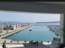 Ocean View Apartment with Airco