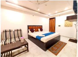 HOTEL LUXUARY KABIR - PALACE - NEAR Railway Station and Shiv Temple - A Luxuary Hotel In Lucknow