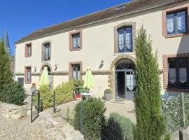 Gîte spacieux 200m² en ferme rénovée avec terrasse, à proximité de Montfort l'Amaury et Thoiry - FR-1-527-40