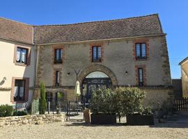 Gîte spacieux près de Paris avec terrasse et parking - FR-1-527-41, hotel em Mareil-le-Guyon