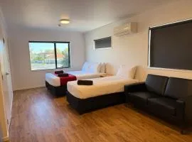 Uni Motel