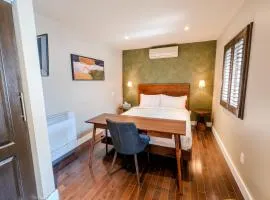 Self Check-In Boutique Hotel - Quartier latin - Room 203