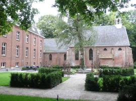 Klooster Nieuwkerk Goirle, hotell i Goirle