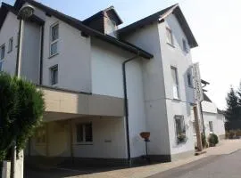 Hotel-Dörfler Garni
