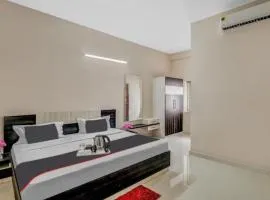 BHUBNESWAR HOTEL # Sri Krishna Bhubaneshwar - Luxury And Spacious Room - Lift Facilities Fully Air Conditioned Hotel -Premium hotel