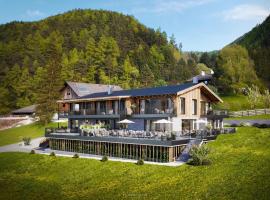 Der Hof - Perntal Retreat, Hotel in Gais