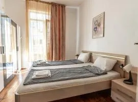 Salts Market 3BR Retreat