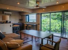 ISOLA BLU Miyakojima -Complimentary 8-Seater Minivan for Your Stay-