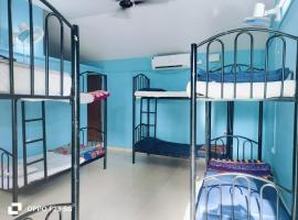 SPOT ON 48992 Maria guest house, hotel en Colva