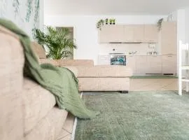 NEST LIVING - Evergreen