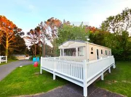 JL Cornwall Newquay Caravan