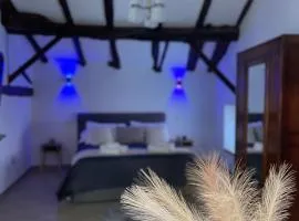 la casa di mira