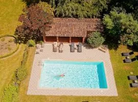 Renovated Dovecote Near The City Of Albi