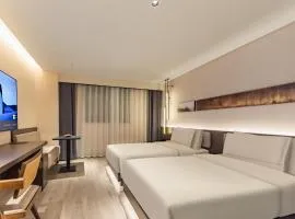 Atour Hotel Shanghai Xujiahui Stadium