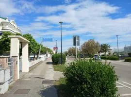 CV008 - Cervia, trilocale ristrutturato con aria condizionata sul lungomare