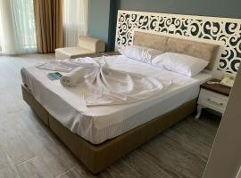 KUPALA BEACH HOTEL, hotel en Büyükeceli