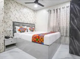 FabHotel Hans Residency