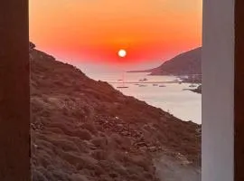 Vista del sole Kythnos