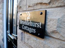 2 Brocklehurst Cottages: Buxton, Buxton Opera House yakınında bir otel