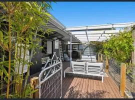 Tiny Home with a short walk to the river