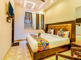 HOTEL PREMIUM RAJPUT INN Near Railway Station and Temple - A TOP RATED HOTEL, hotel in zona Aeroporto Internazionale Chaudhary Charan Singh - LKO, Lucknow