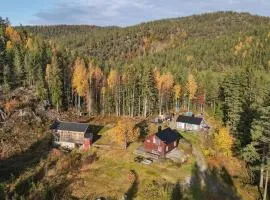 2 Bedroom Lovely Home In Gjerstad