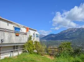 Lovely Apartment In Tavaco