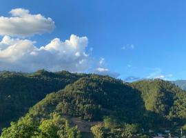 Nhà trên đồi - Windy Hill โรงแรมในMù Cang Chải