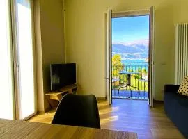 Casa Bianca, Vista unica sul lago di Como