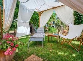 Vindobona - Double Room, homestay in Mali Lošinj