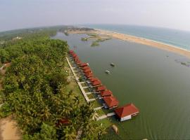 Poovar Island Resort, hotel v destinaci Pūvār