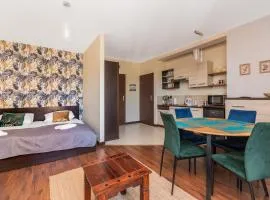 Lazurowy Dwór - Królewski Sen by Grand Apartments