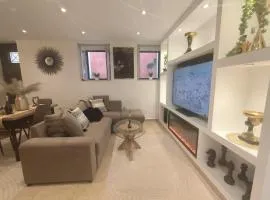 Libra Luxury Maisonette!