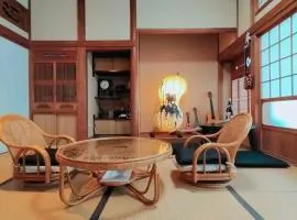 Minpaku Jaito-民泊じゃいと-Homestay in Traditional House