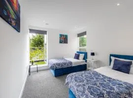 Free parking, centre of Edgware