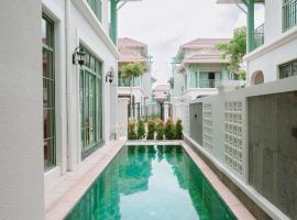 Evelyn Villa - Sun Tropical Village Phu Quoc near Khem Beach, khách sạn ở Phú Quốc