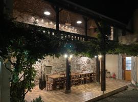 Maison de vacances, hotel in Beaudéan
